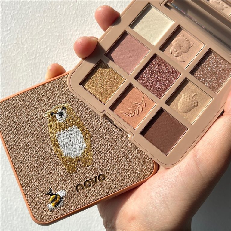 Phấn mắt novo